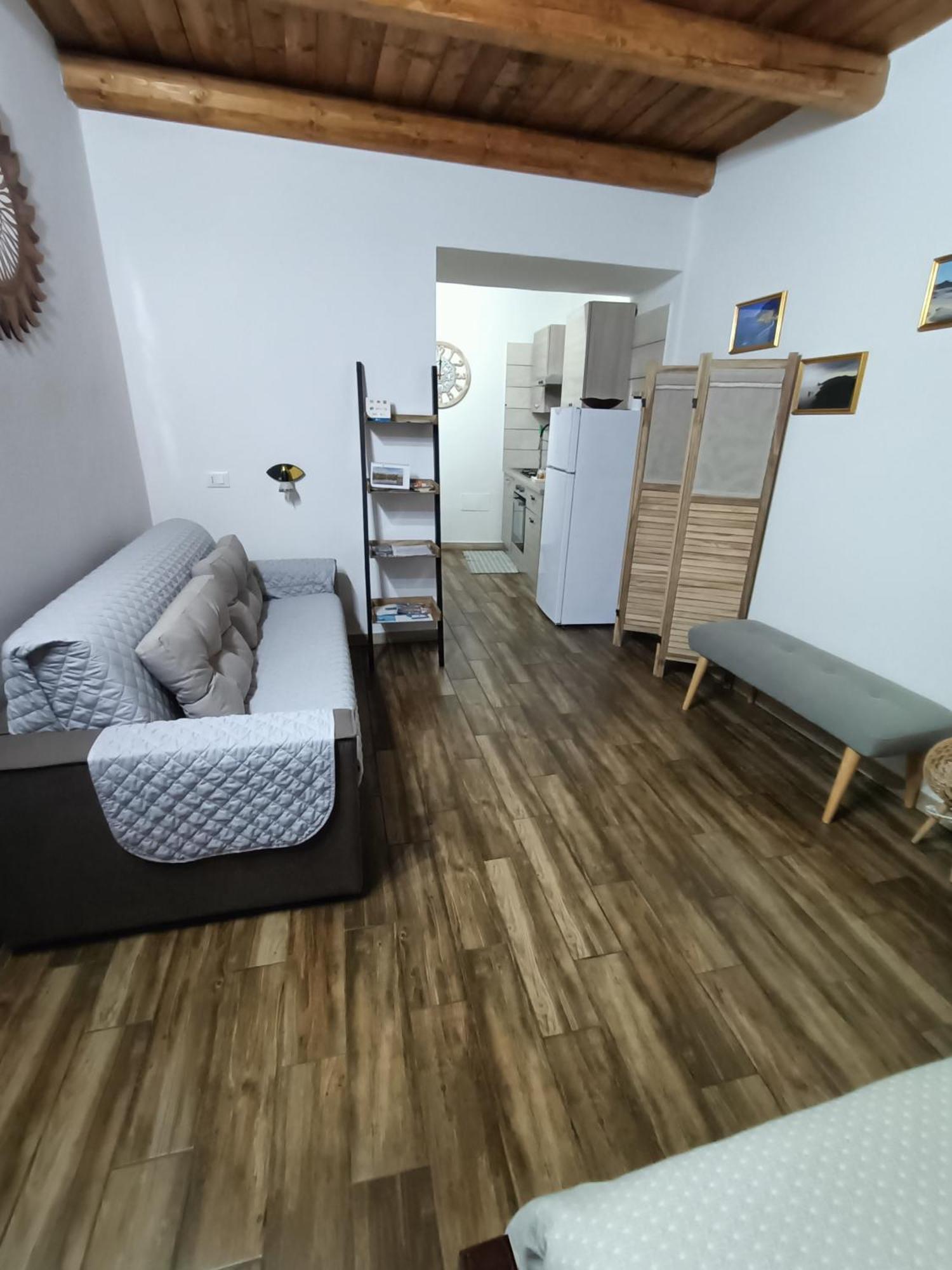 Bed And Breakfast Raggio Di Sole Iglesias Exterior photo