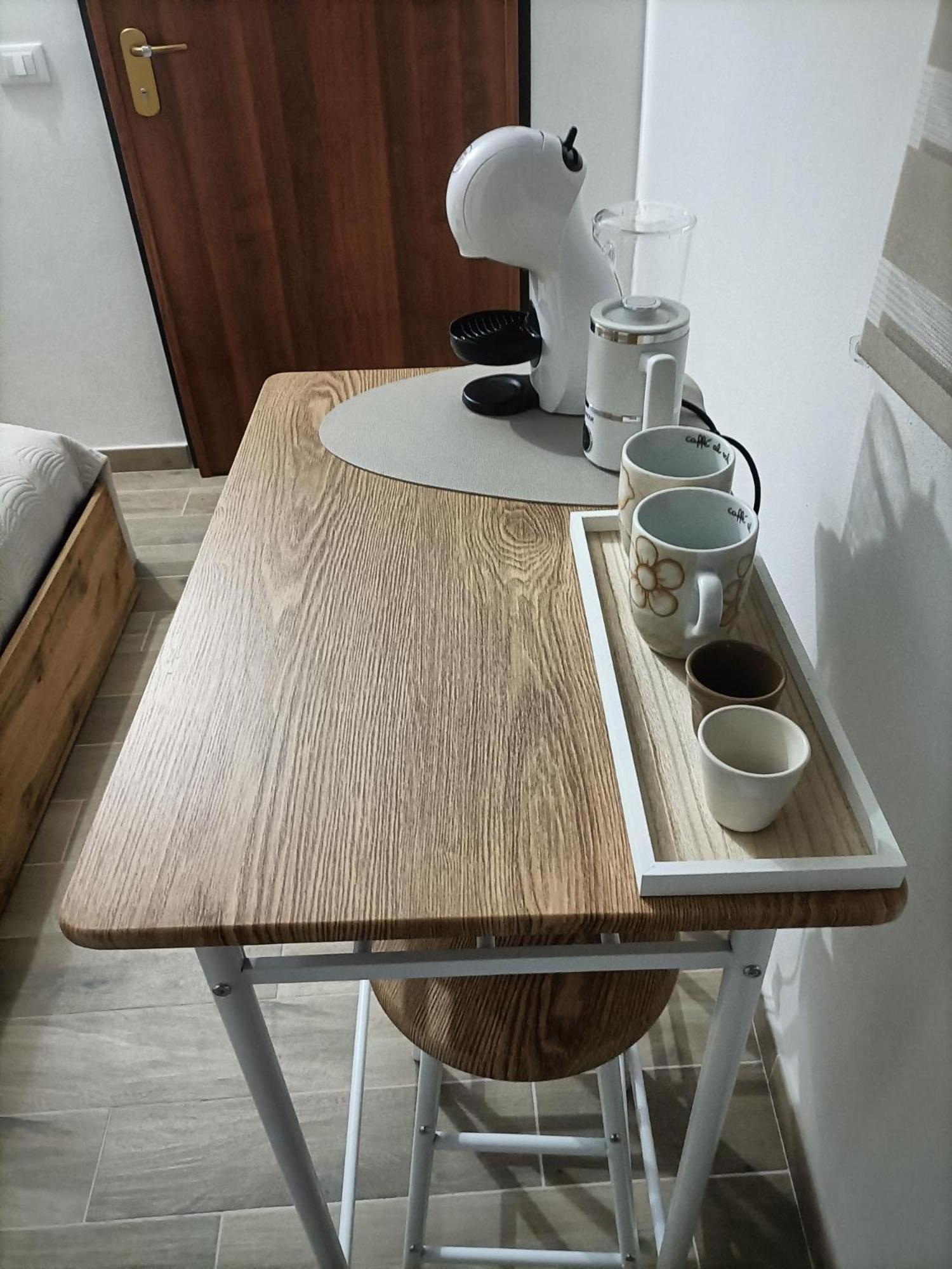 Bed And Breakfast Raggio Di Sole Iglesias Exterior photo