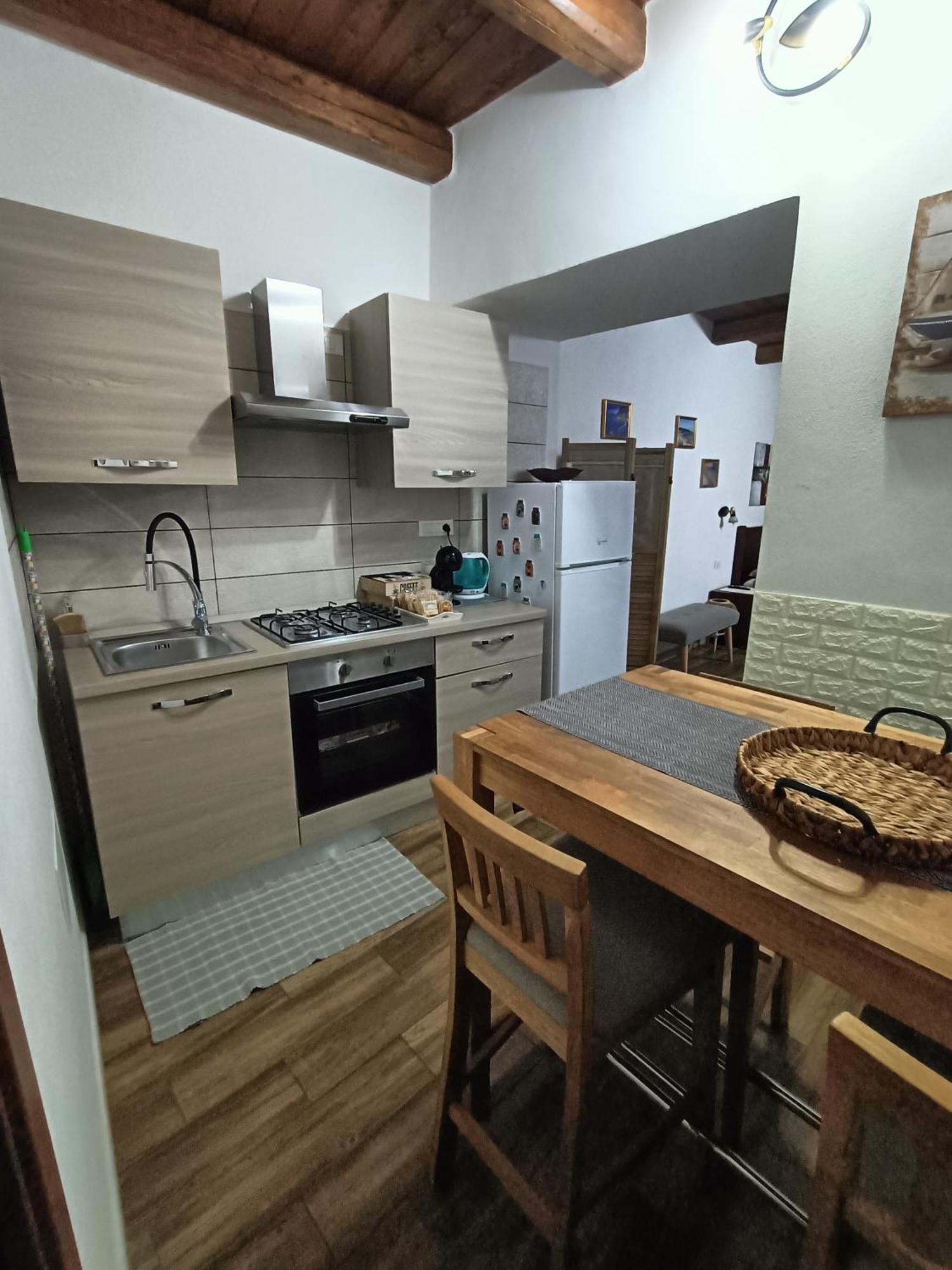 Bed And Breakfast Raggio Di Sole Iglesias Exterior photo
