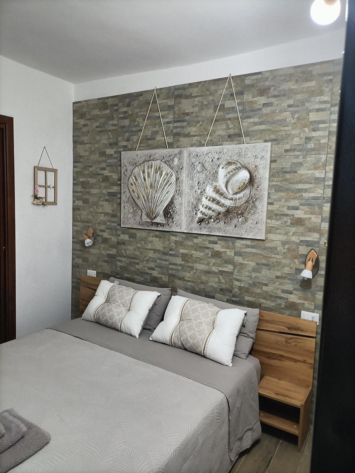 Bed And Breakfast Raggio Di Sole Iglesias Exterior photo